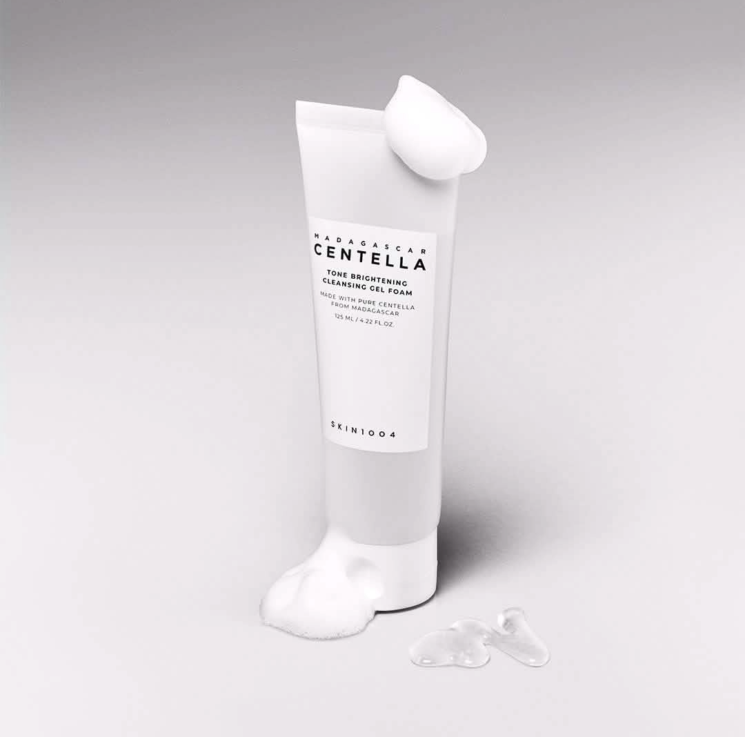 Madagascar Centella Tone Brightening Cleansing Gel Foam - Imagen 2